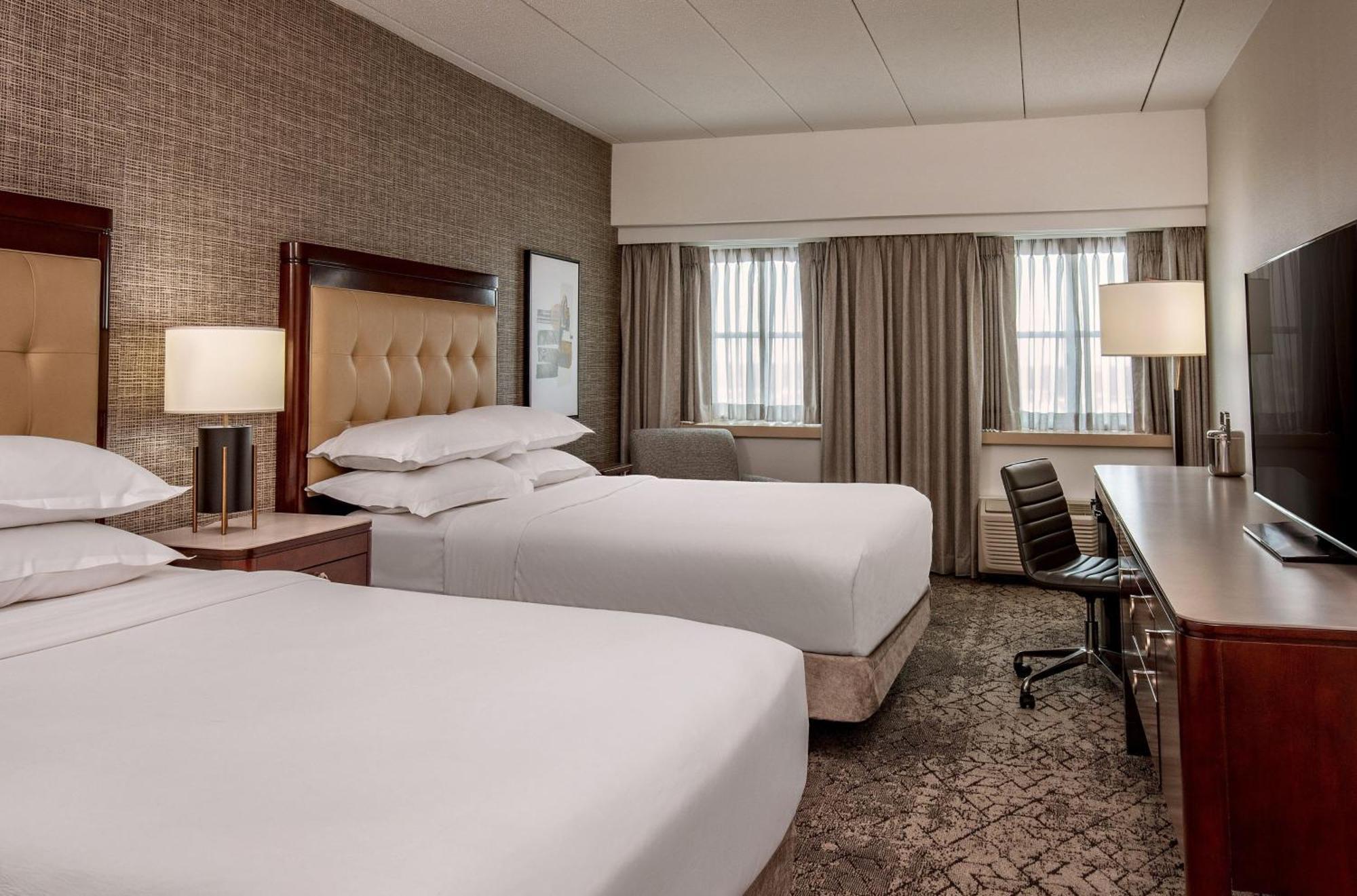 Sheraton Boston Needham Hotel Extérieur photo