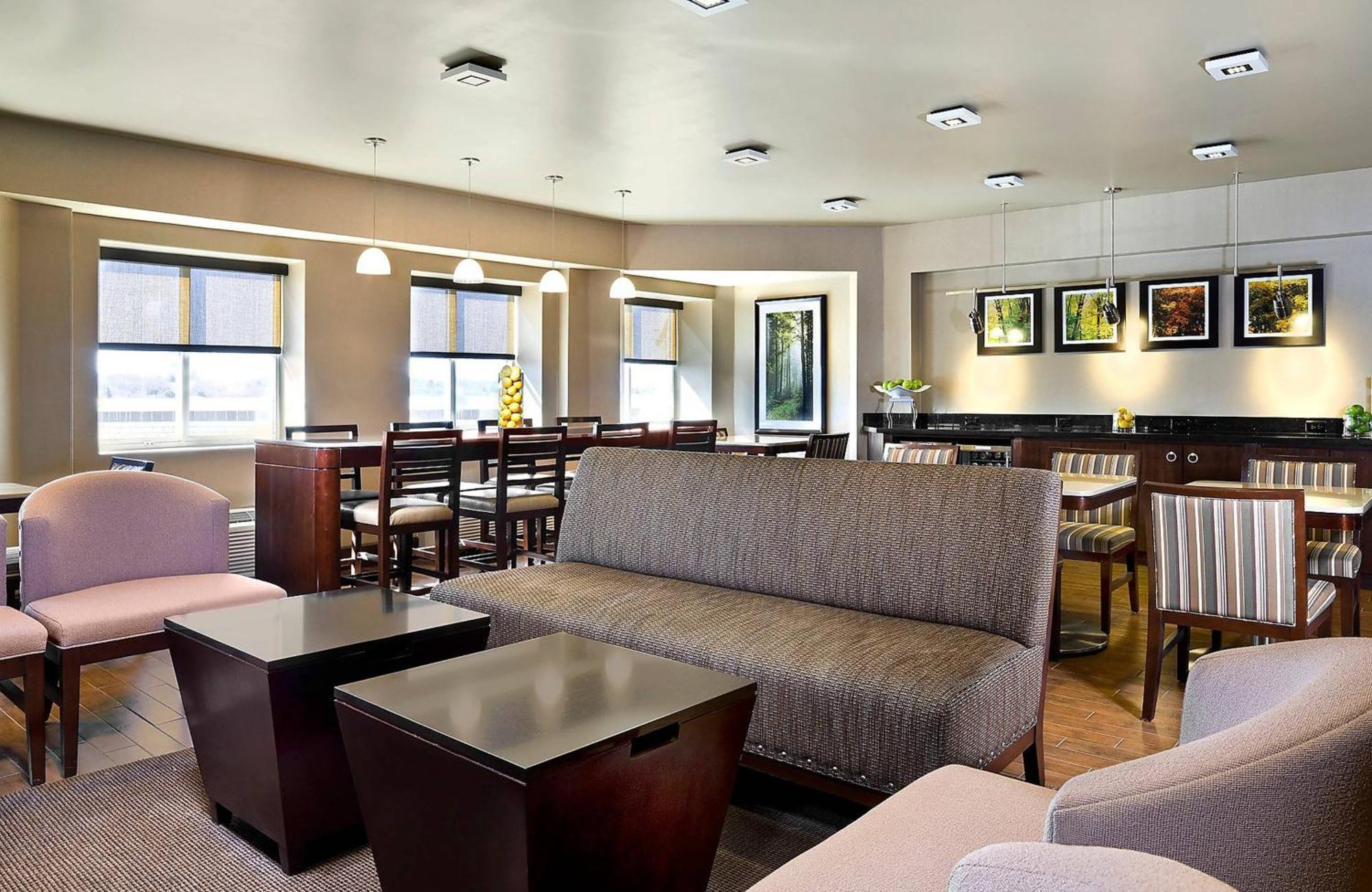 Sheraton Boston Needham Hotel Extérieur photo
