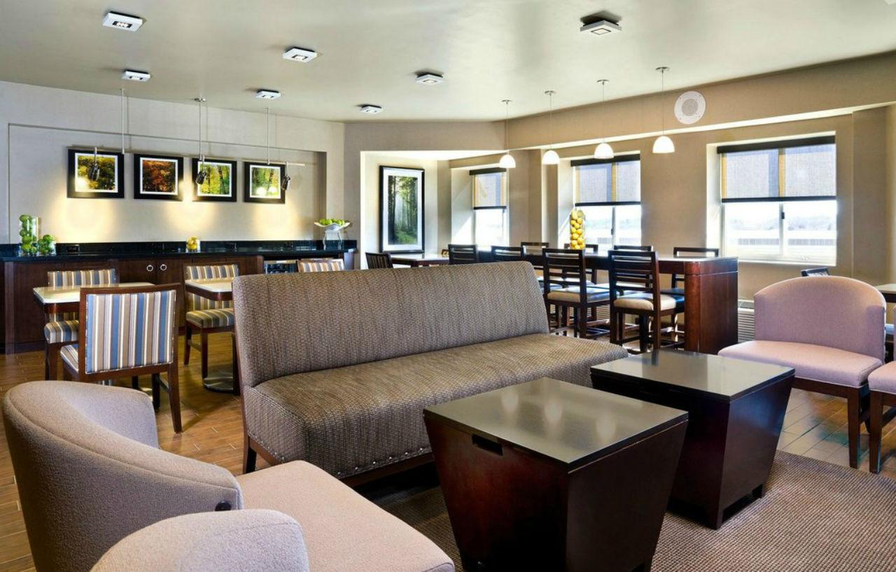 Sheraton Boston Needham Hotel Extérieur photo